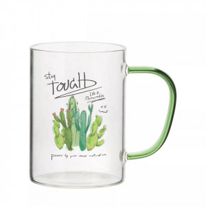 O cană (cupă) din sticlă transparentă cu mâner de sublimare colorat. Photo 3